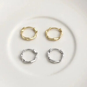 925 Sterling Silver Twist Huggie Hoop Earrings Minimalist Small Hoops